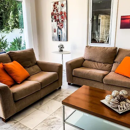 Villa 3 Bedroom , With Fantastic Sea View, Landscaped Garden. Free Wi-fi